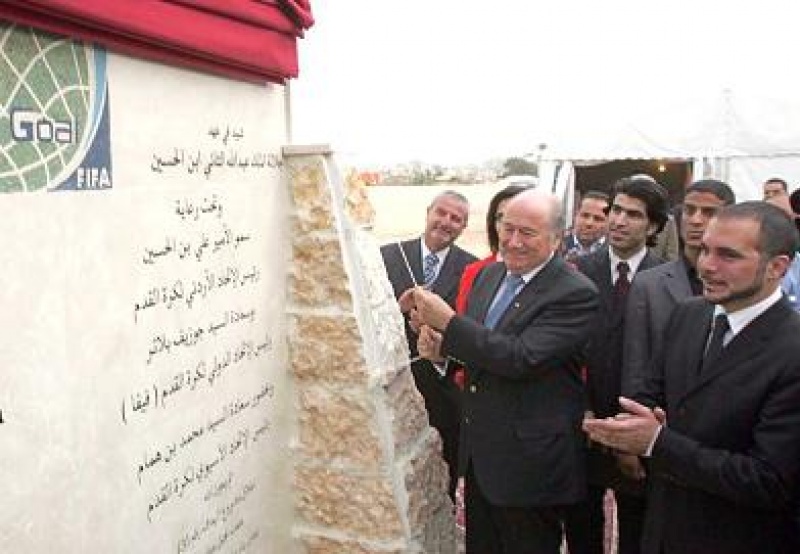 Sepp_Blatter_unveiling_Goal_project_in_Jordan_October_2008