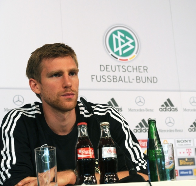 Per_Mertesacker_01-09-11