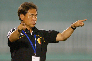 Norio Sasaki_on_touchline