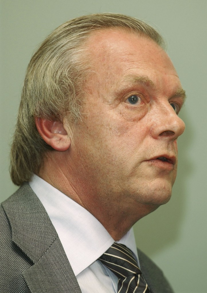 gordon taylor_17-11-11