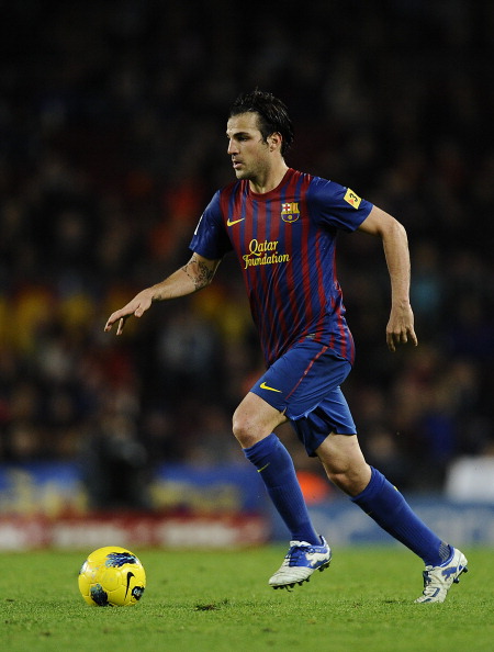 Cesc Fabregas_playing_for_Barcelona_November_2011