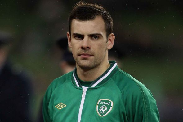 Darron Gibson_in_Irish_top