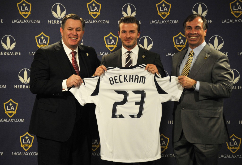 Tim Leiweke_David_Beckham_and_Bruce_Arena_20-01-12