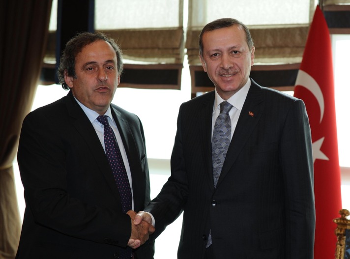 Michel Platini_and_Recep_Tayyip_Erdoan_22-03-121