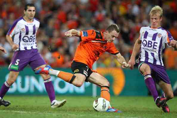 Besart Berisha_v_Perth_Glory_April_22