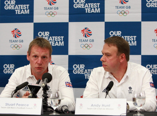 stuart pearce_and_andy_hunt_02-07-12