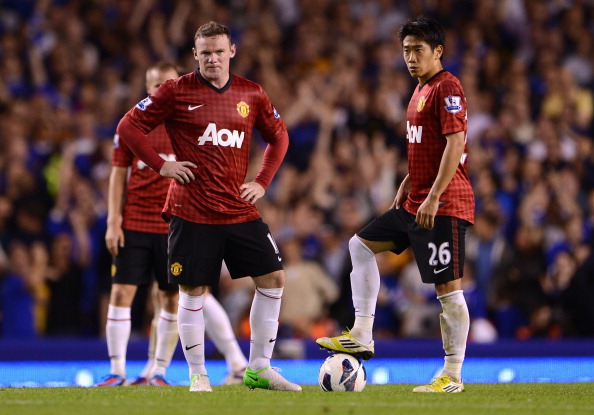 Wayne Rooney__Shinji_Kagawa_of_Manchester_United