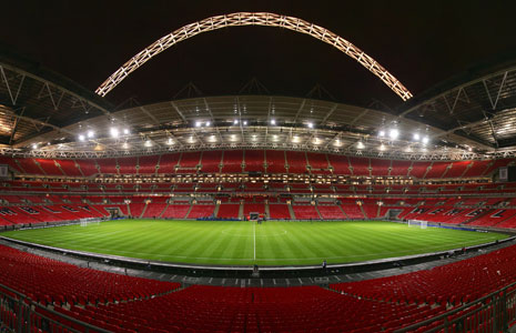 Wembley Stadium_at_night