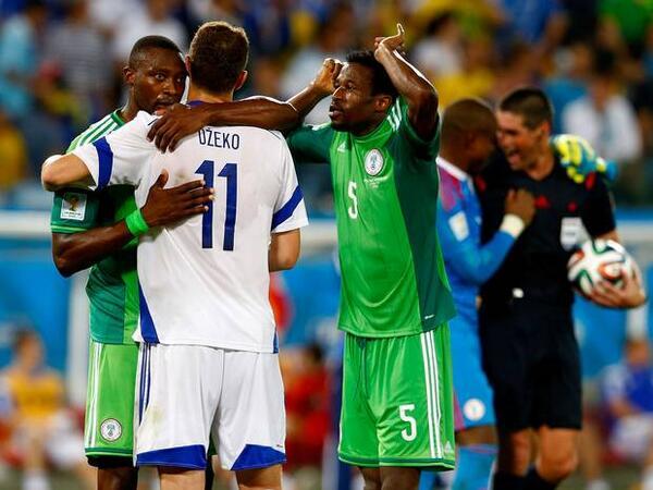 ref and nigerian keeper