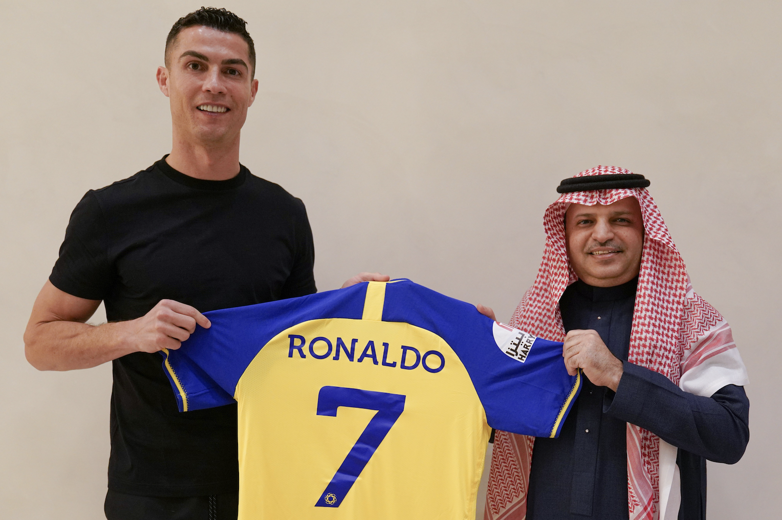 Ronaldo atterrit à Riyad pour une présentation officielle aux fans d'Al Nassr demain