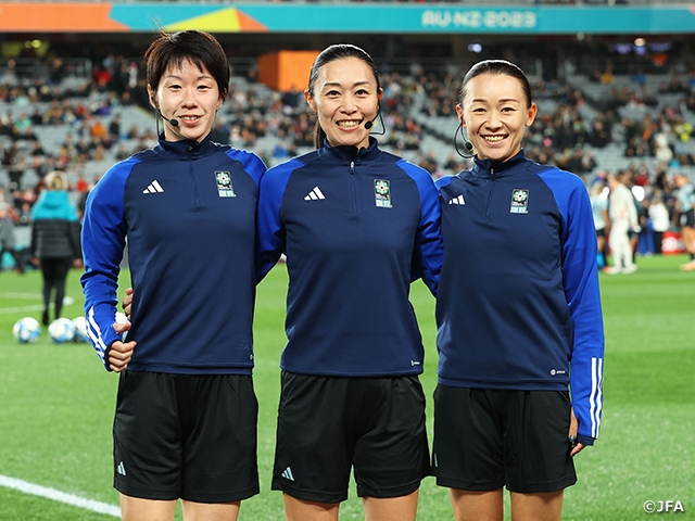 Перші жінки-арбітри в Японії знову увійдуть в історію груповим матчем Австралії та Індії